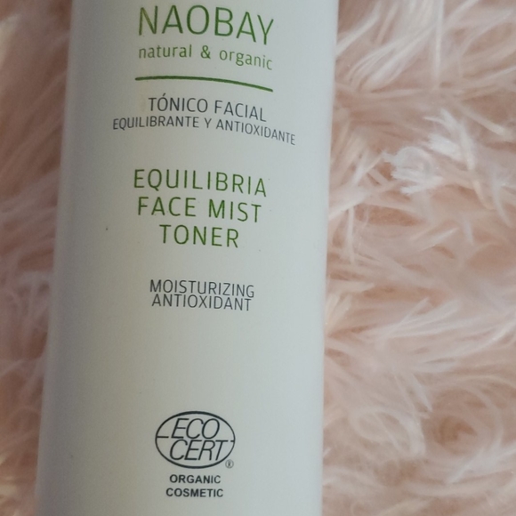 ๐ก 4/$20 NAOBAY face mist toner - Picture 1 of 3